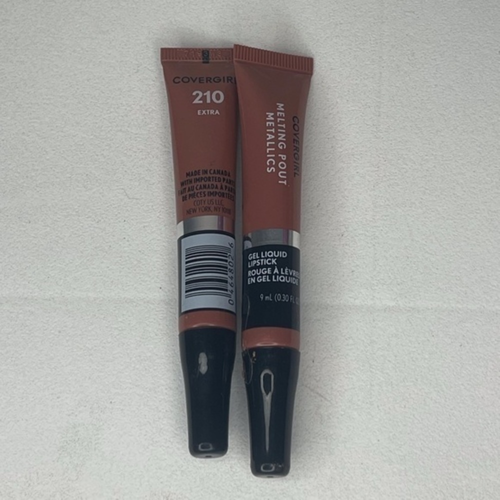 Set of two liquid lipsticks Covergirl